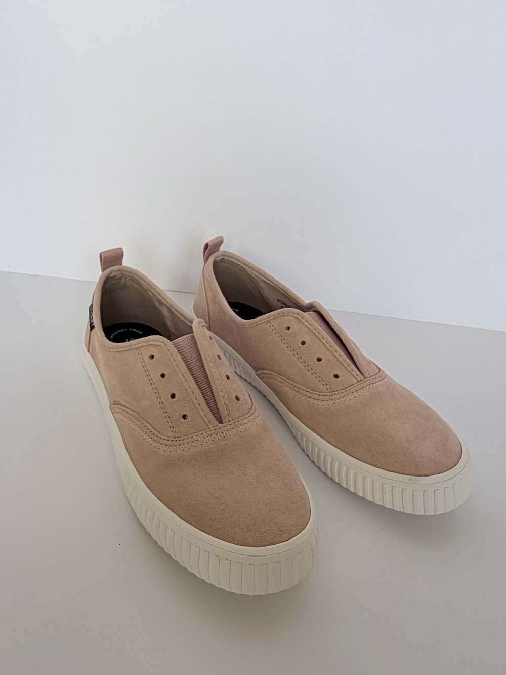 Sperry Women’s Suede Slip-Ons in Blush Pink